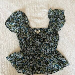 Floral Ruffle Sleeve Blouse